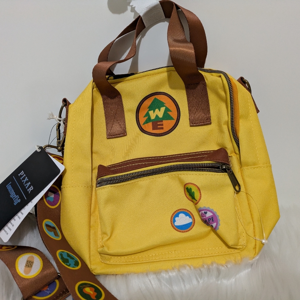 LAST DROP Loungefly Disney Pixar Up Russel Wilderness Explorer Crossbody Bag New - Picture 3 of 7